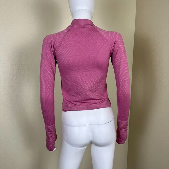 Lululemon Womens Size S Rest Less Cropped Half-Zip Grid Warp Pink Blossom Sugar - Picture 4 of 15